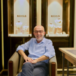 Mücevher uzmanı Selami Hoşgör