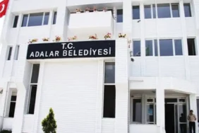 Adalar Belediyesinde AKP Adayına Oy Veren Üç Meclis Üyesi Disipline Gönderildi