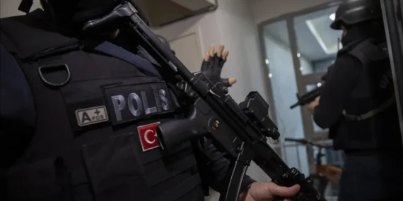 Tokat merkezli altı noktada silah kaçakçılığı operasyonu: 29 şüpheli yakalandı
